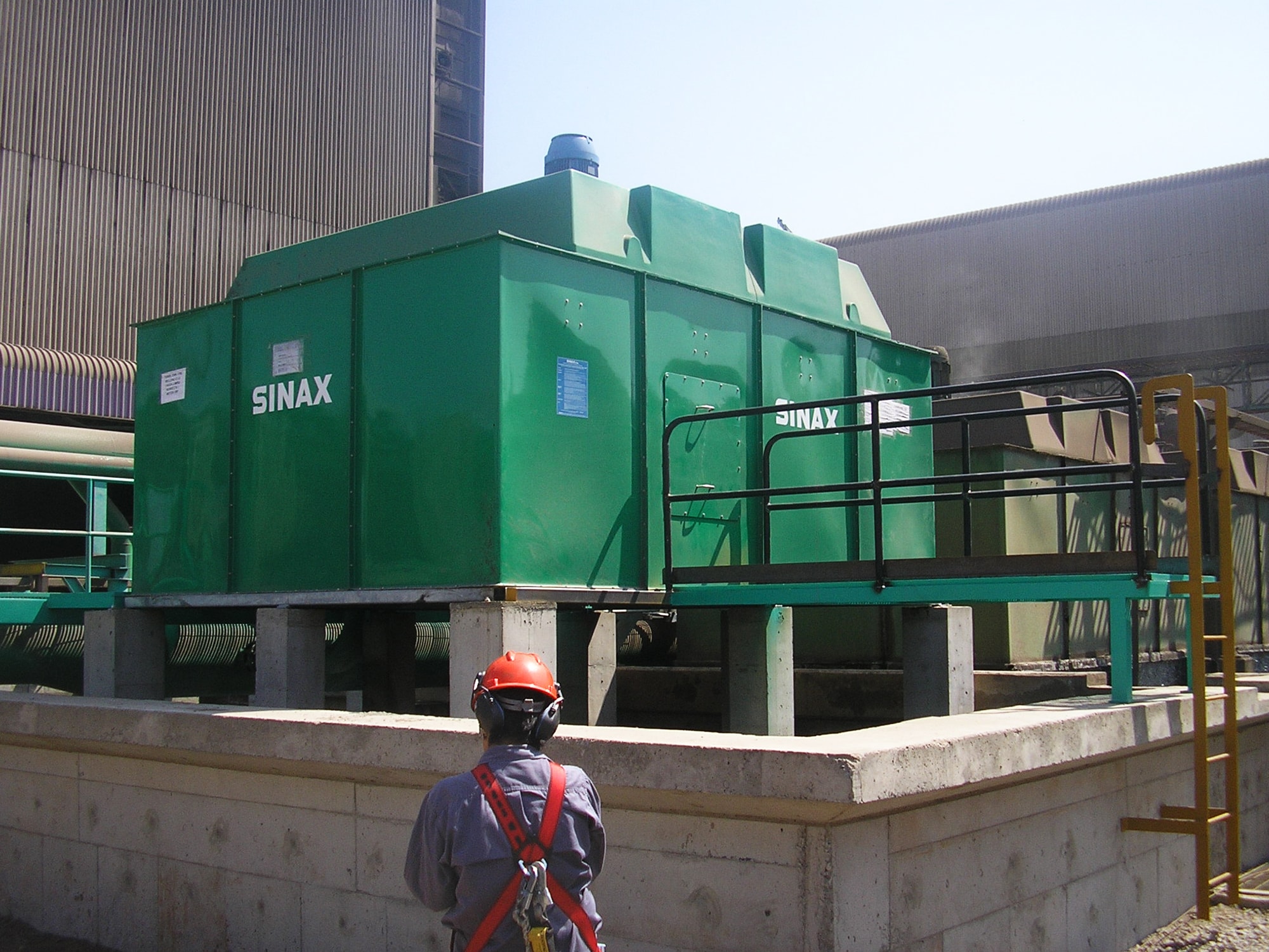 Gerdau Aza SA | Chile | Año 2004 | EWB 1700